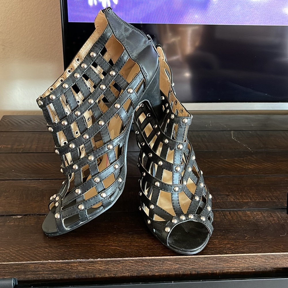 Pulse Shoes - Picture 7 of 8